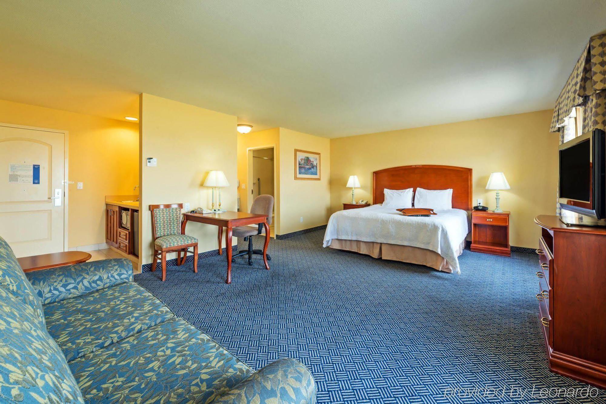 Comfort Inn & Suites Logan Near University Exteriér fotografie