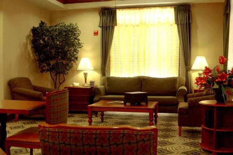 Comfort Inn & Suites Logan Near University Exteriér fotografie